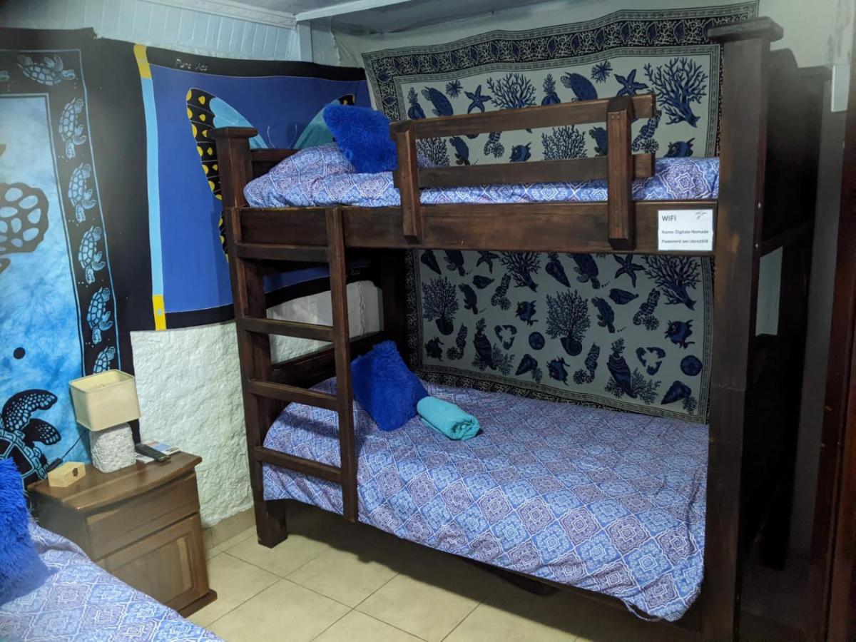 Guesthouse Casa Lapa2 알라후엘라 외부 사진