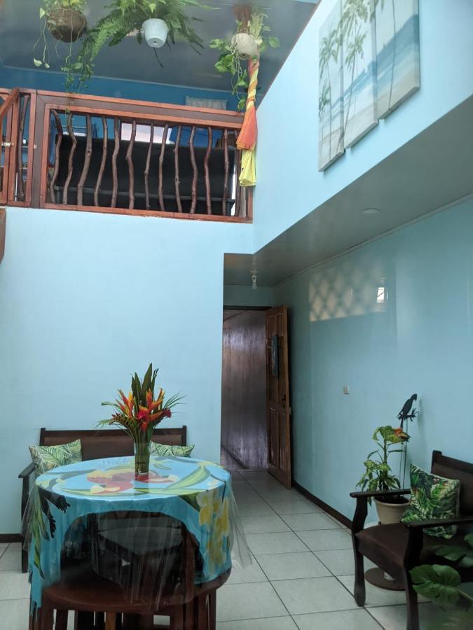 Guesthouse Casa Lapa2 알라후엘라 외부 사진